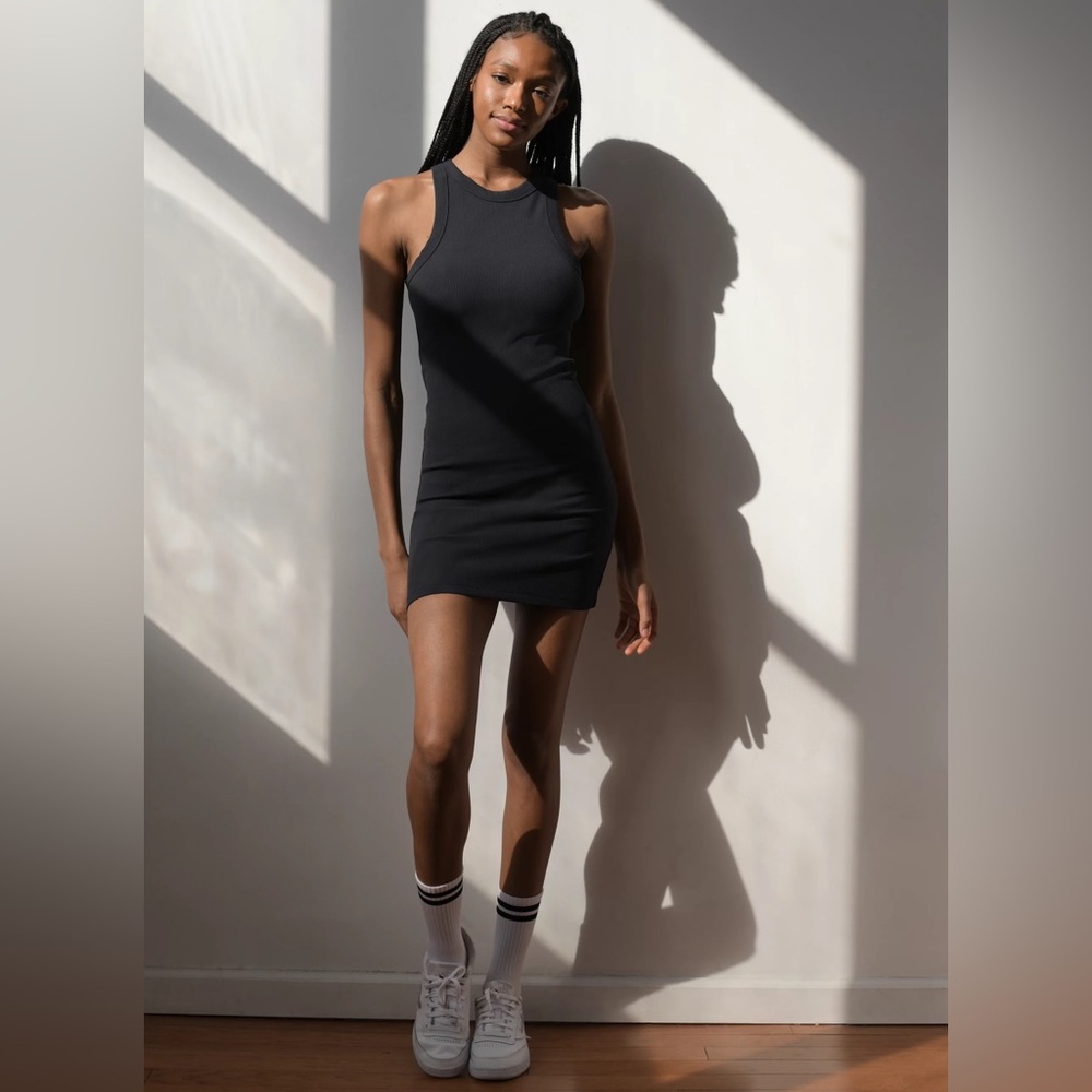 Aritzia TNA Quartz Dress 🎆